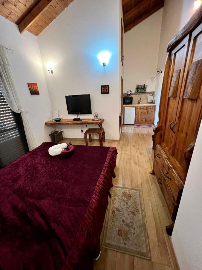 Apartament צימר תות Qaşrīn Zewnętrze zdjęcie