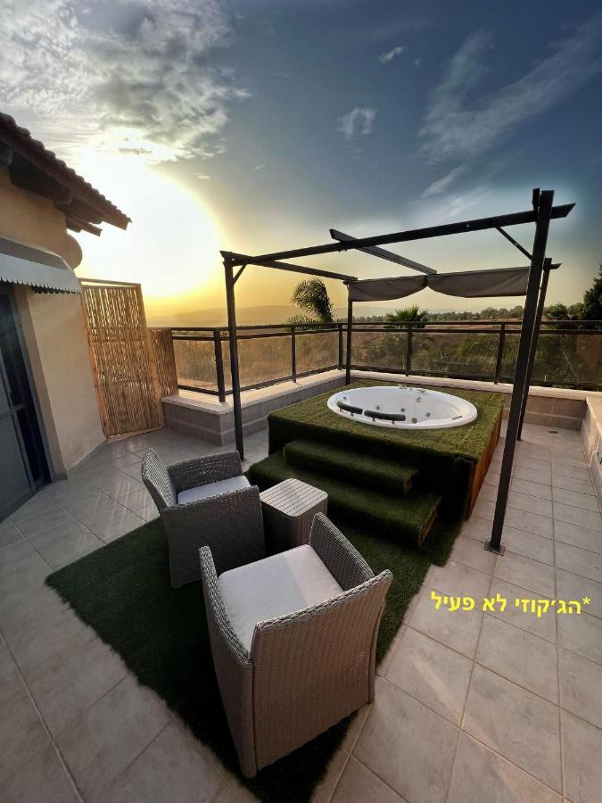 Apartament צימר תות Qaşrīn Zewnętrze zdjęcie